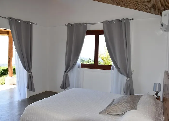 Hotel Peace &